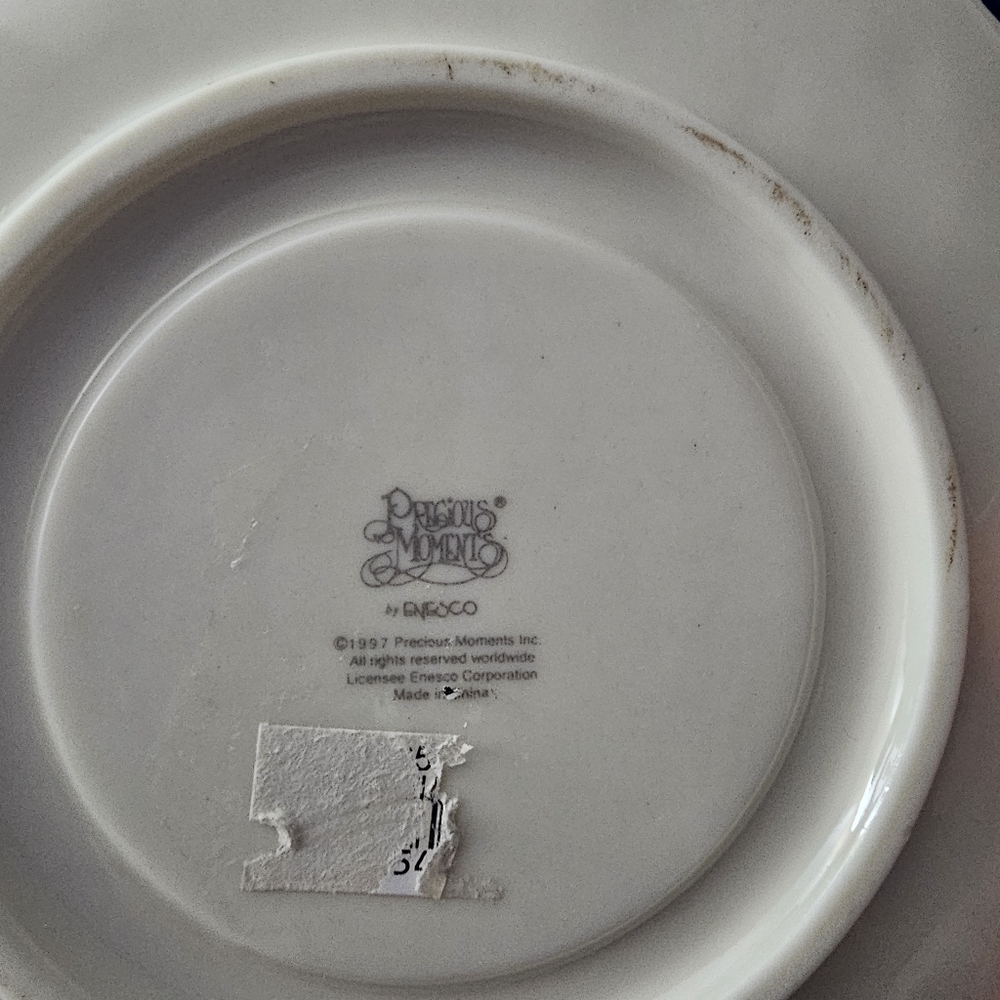 Precious Moments Teacup and saucer "Charity" no box - Picture 5 of 7